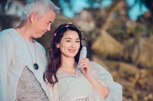 张颂文新片杀青，女一号白百何“搞怪”